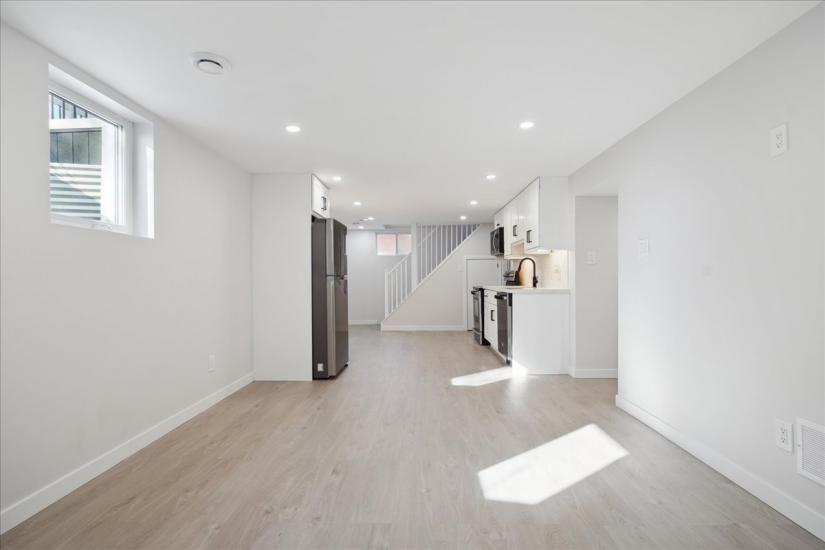 Property listing for L-14 Pembroke Ave., Brantford, ON