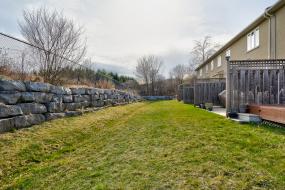 Property listing for 39 Forest Valley Cres., Dundas, ON