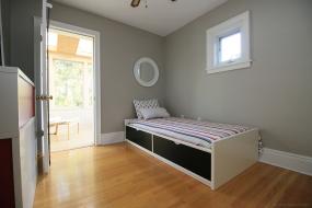 Property listing for 132 Dromore Cres., Hamilton, Ontario