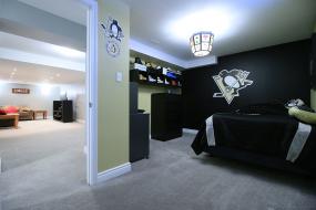 Property listing for 86 Hepburn Cres., Hamilton, ON