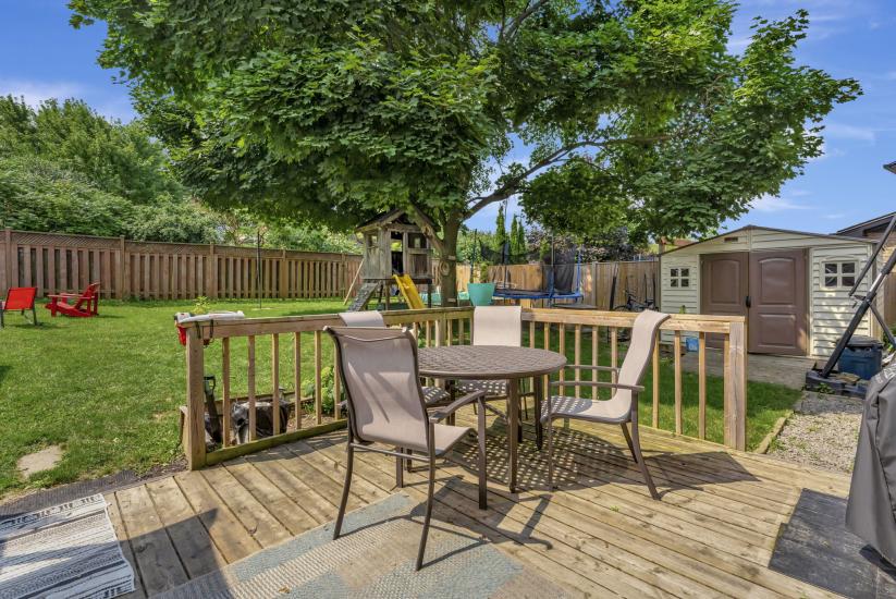 Property listing for 20 Bywood Cres., Stoney Creek, ON