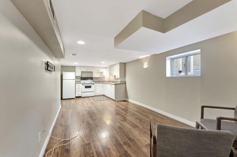 Property listing for 70 Belview Ave., Hamilton, ON