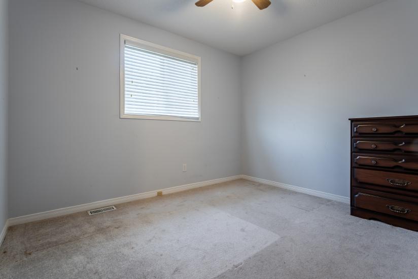 Property listing for 500 Jones Rd., Stoney Creek, ON
