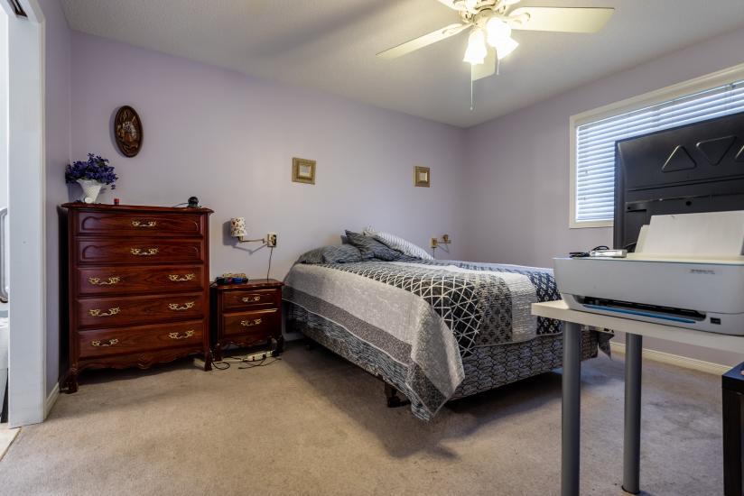 Property listing for 500 Jones Rd., Stoney Creek, ON