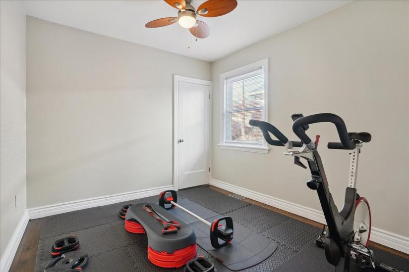 Property listing for 56 Uplands Ave., Hamilton, ON