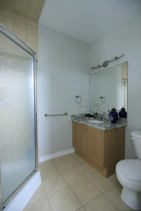 Property listing for 3 Pickard Ave., Ancaster, ON
