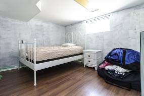 Property listing for 46 Newton Ave., Hamilton, Ontario