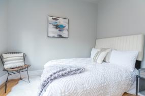 Property listing for 232 Emerald St. N., Hamilton, ON