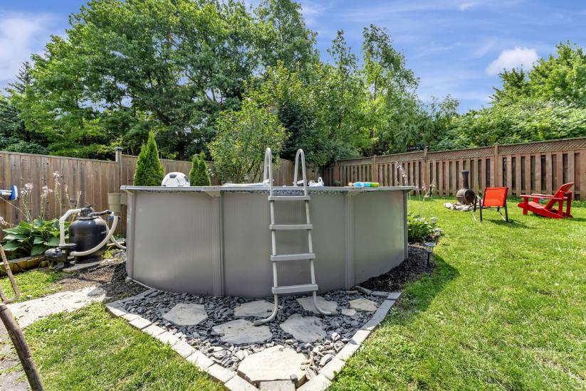 Property listing for 20 Bywood Cres., Stoney Creek, ON