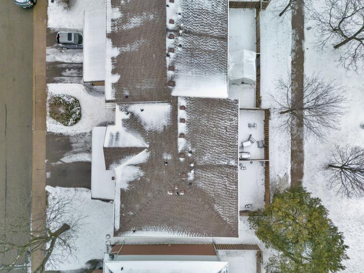 Property listing for #7-860 Rymal Rd. E., Hamilton, ON