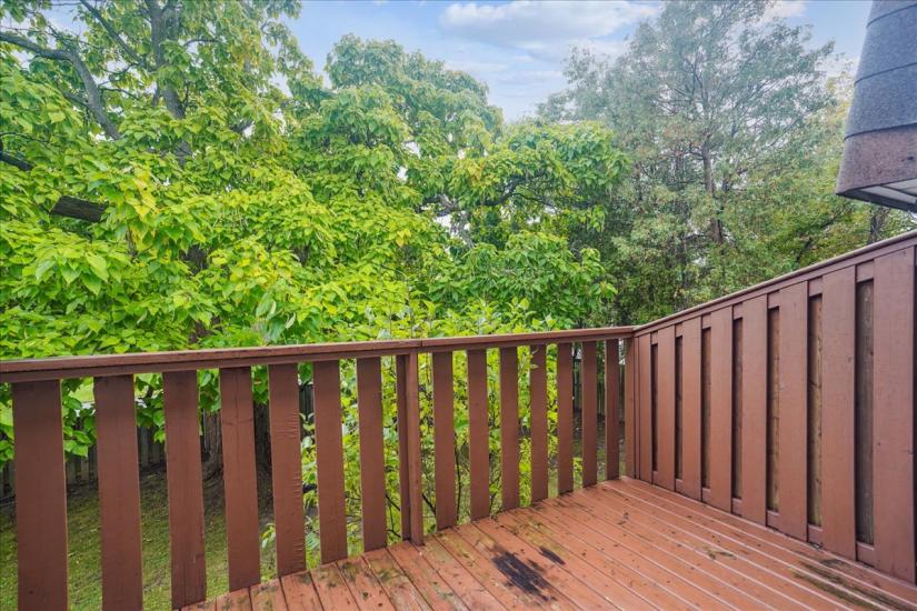 Property listing for #12-36 Greendale Dr., Hamilton, ON