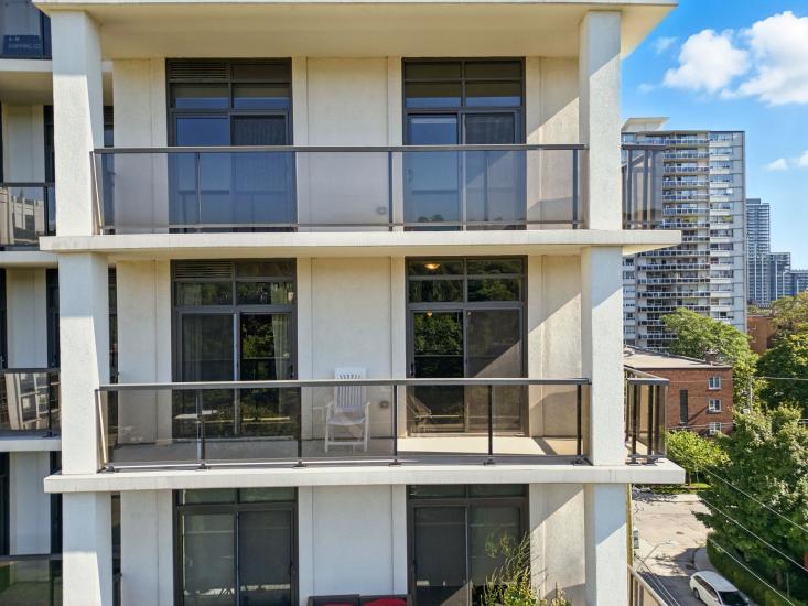 Property listing for 81 Robinson St. Unit #709, Hamilton, ON