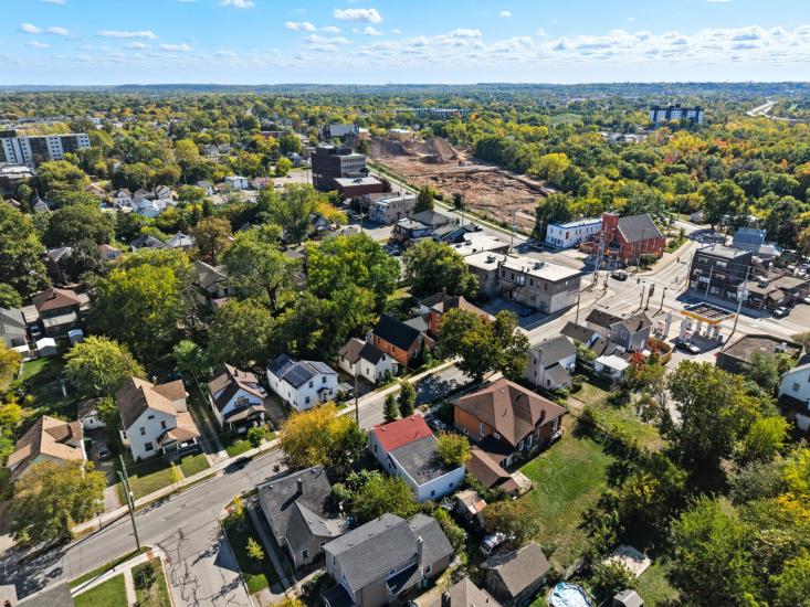 Property listing for 8 Tasker St., St. Catharines, ON
