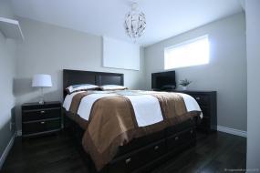 Property listing for 489 Cochrane Rd., Hamilton, ON