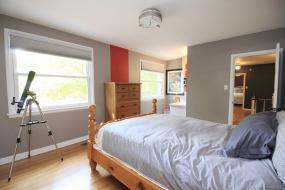 Property listing for 510 Scenic Dr., Hamilton, ON