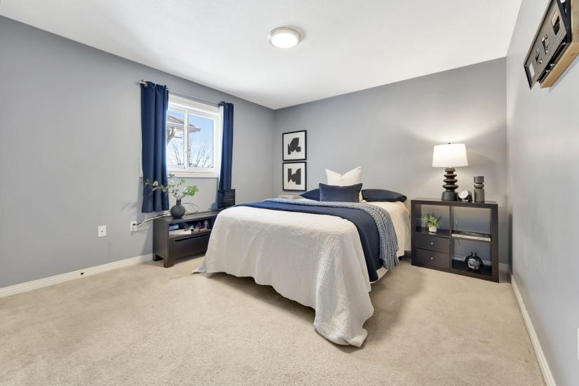 Property listing for 7 Bocelli Cres., Hannon, ON
