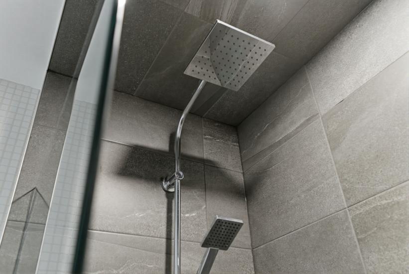 Property listing for #PH4-112 King St. E., Hamilton, ON