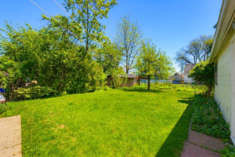 Property listing for 257 West 2nd St., Hamilton, ON