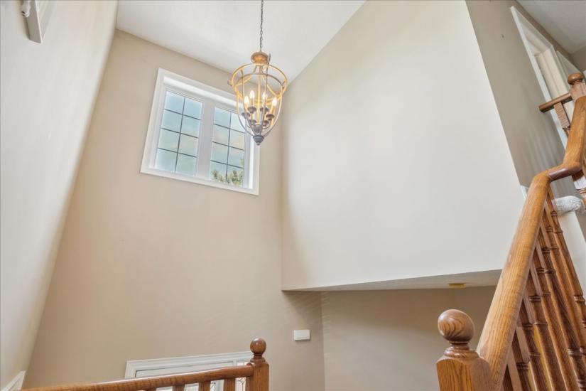 Property listing for #101-100 Beddoe Dr., Hamilton, ON