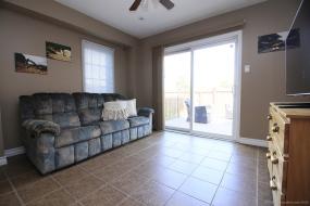 Property listing for #4-7 Sirente Dr., Hamilton, ON