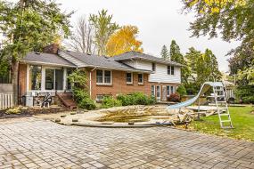 Property listing for 675 Scenic Dr., Hamilton, ON