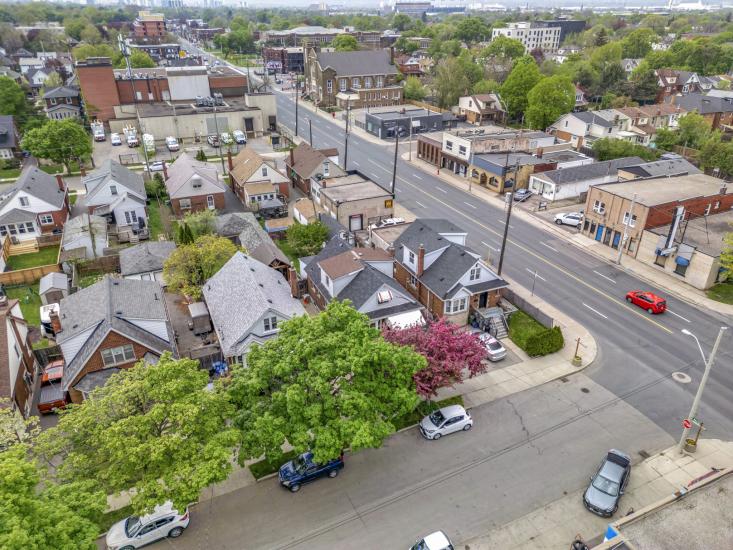 Property listing for 4 Park Row S., Hamilton, ON