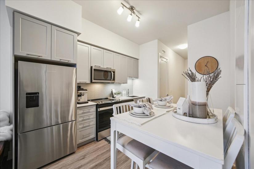 Property listing for #1901-385 Winston Rd., Grimsby, ON