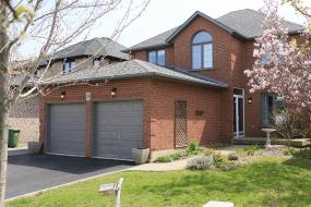 Property listing for 39 Benvenuto Cres., Hamilton, ON