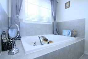 Property listing for 47 Brigham Ave., Binbrook, ON