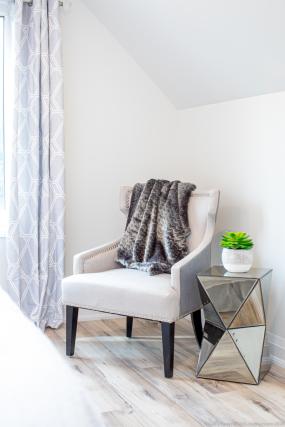 Property listing for 543 Upper Sherman Ave., Hamilton, ON