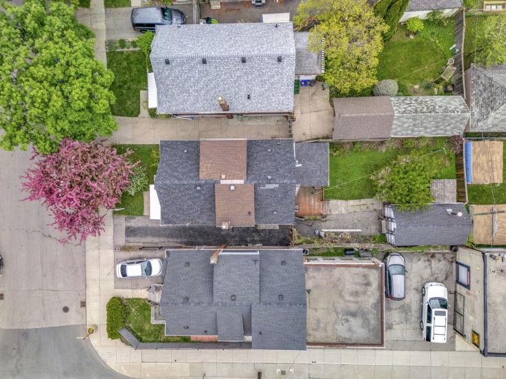 Property listing for 4 Park Row S., Hamilton, ON