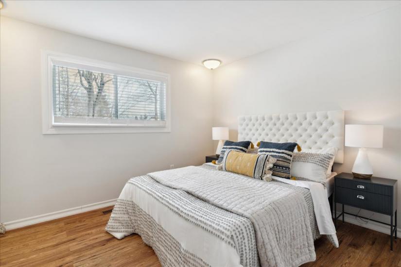 Property listing for 23 Lorne Ave., Hamilton, ON