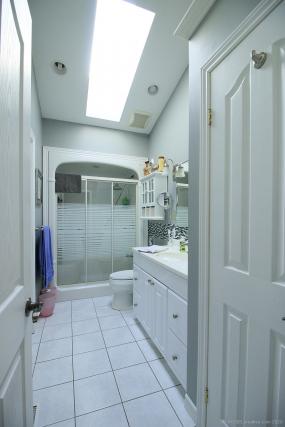 Property listing for 128 York Rd., Dundas, ON