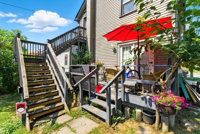 Property listing for 510 Britannia Ave., Hamilton, ON