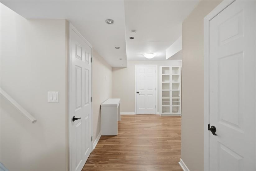 Property listing for 40 Whitwell Way, Binbrook, ON