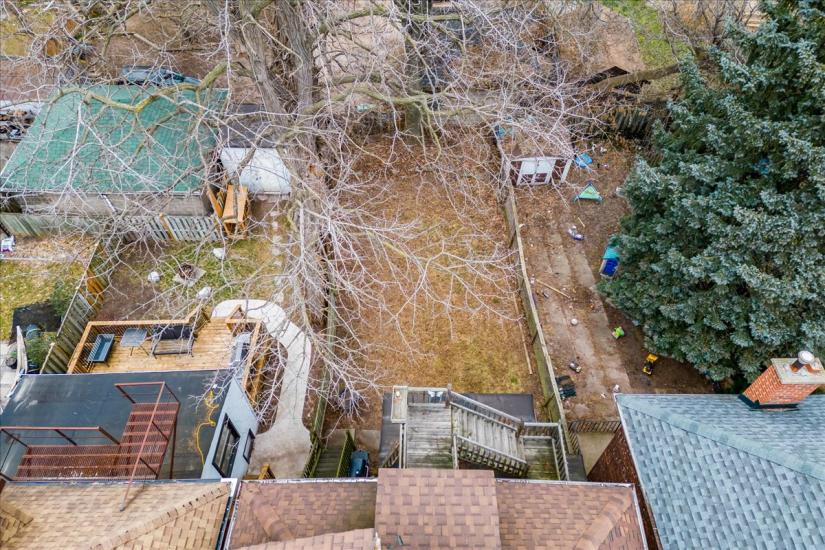 Property listing for 5 Cumberland Ave., Hamilton, ON