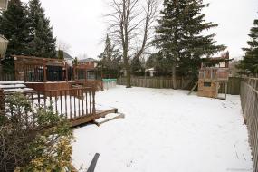 Property listing for 32 Wade Rd., Ancaster, ON