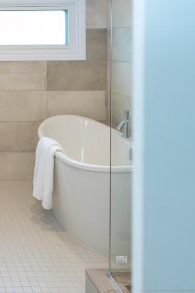 Property listing for 543 Upper Sherman Ave., Hamilton, ON