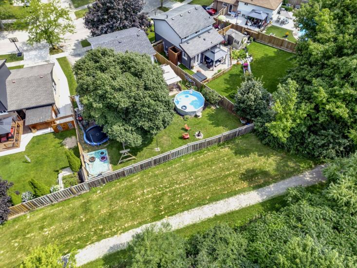 Property listing for 20 Bywood Cres., Stoney Creek, ON