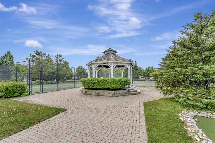 Property listing for #101-500 Silverbirch Blvd., Mount Hope, ON