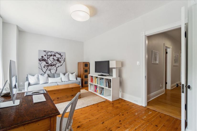 Property listing for 179 Hess St. S., Hamilton, ON