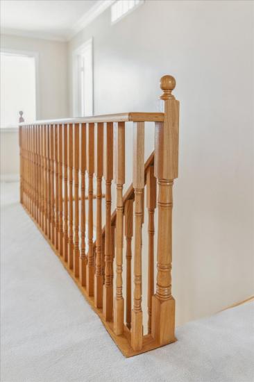 Property listing for 16 Fenwick Place, Waterdown, ON