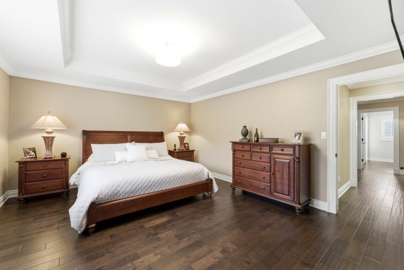 Property listing for 67 Alma St., Dundas, ON