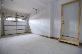 Property listing for 113 Dennis Dr., Smithville, ON