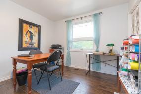 Property listing for 304 Mount Albion Rd., Hamilton, ON
