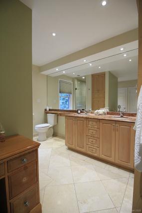 Property listing for 510 Scenic Dr., Hamilton, ON