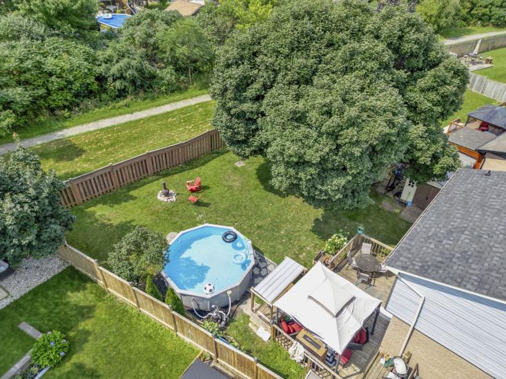 Property listing for 20 Bywood Cres., Stoney Creek, ON