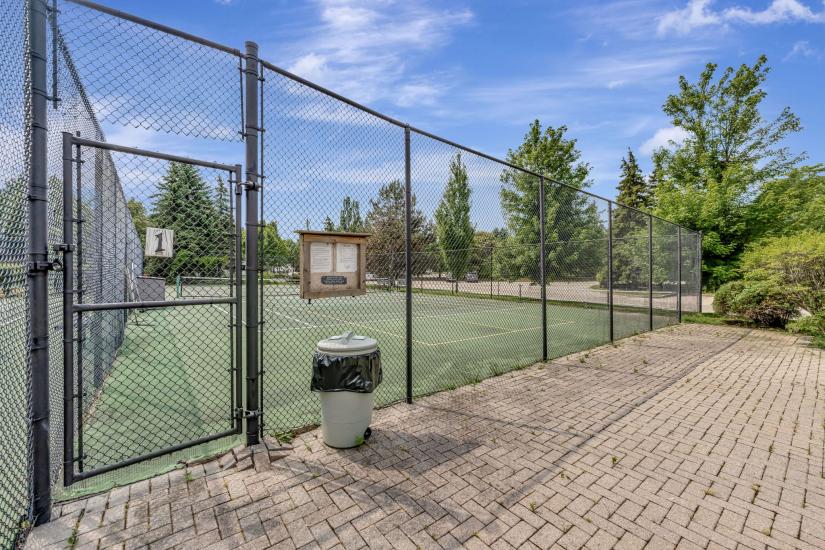 Property listing for #101-500 Silverbirch Blvd., Mount Hope, ON