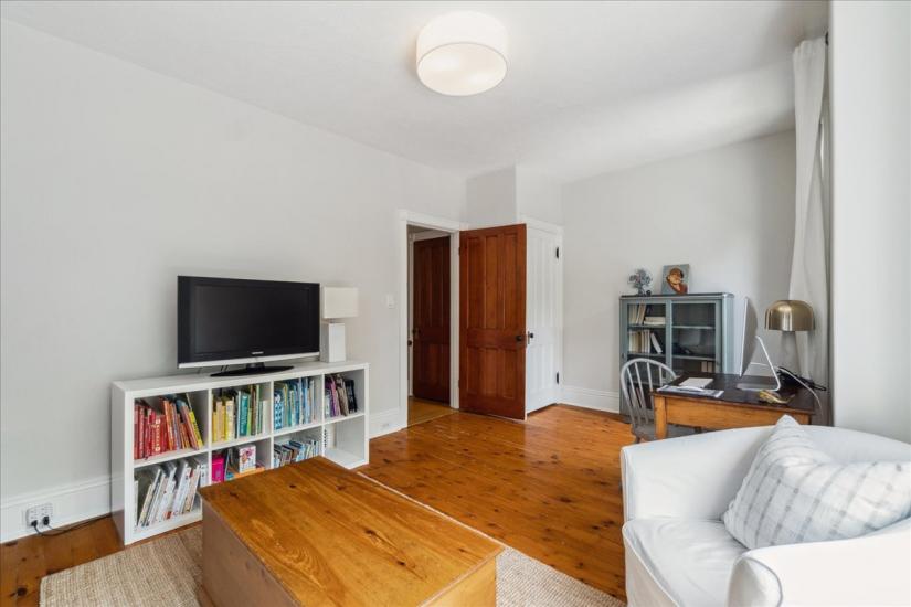 Property listing for 179 Hess St. S., Hamilton, ON