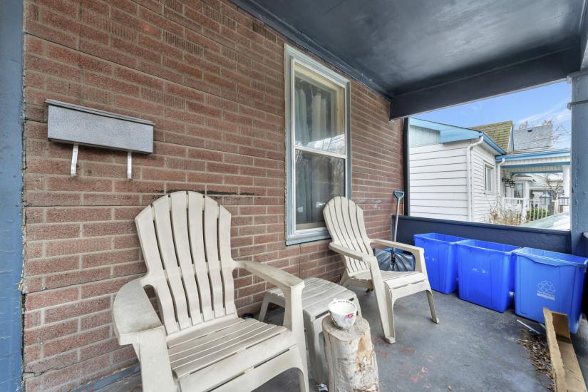 Property listing for 29 New St., Hamilton, ON